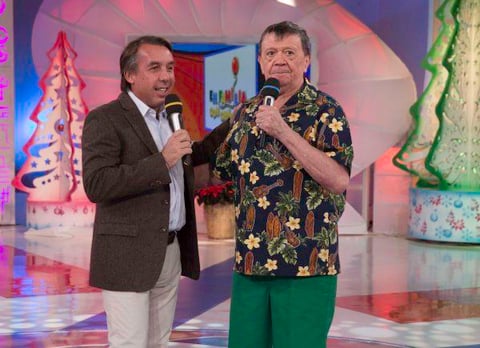 Emilio Azcárraga Jean acudió al programa para decirle a 'Chabelo' que Televisa siempre será su casa.