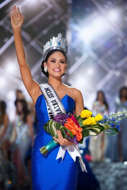 La nueva Miss Universo Pia Wurtzbach, que da a Filipinas el tercer título de su historia, explicó que sintió "alegría" cuando se dio cuenta de que había ganado, pero también "confusión" y "preocupación" por Ariadna Gutiérrez.