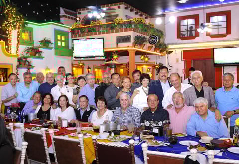 20122015 CELEBRACIóN DECEMBRINA.  Posada de la décima primera generación de Contadores Públicos ECA, 1967-1972.