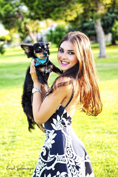 20122015 Srita. Mónica posando para la lente de Erick Sotomayor.