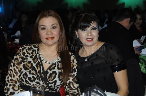 21122015 Aída Arreguín y Perla Fuentes.