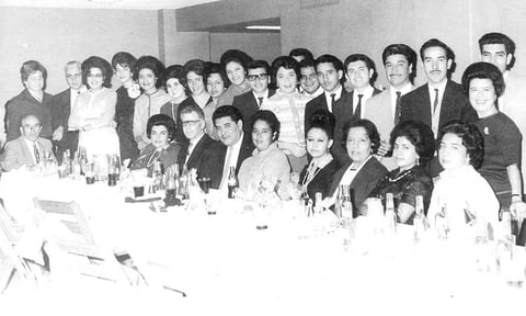 13122015 Personal del Banco de Londres y MÃ©xico en 1966.