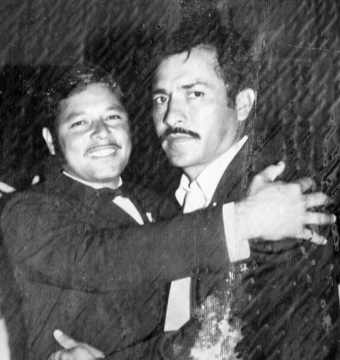 13122015 Guillermo Salas y Refugio ArmendÃ¡riz de Salas con su hijo, Guillermo Salas.