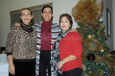 25122015 Lily, Kary y Angie.