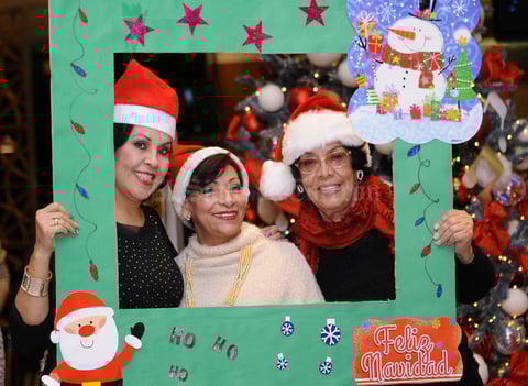 25122015 Paty, Saby y Maru.
