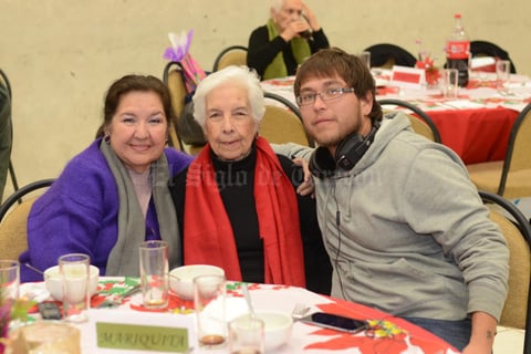 28122015 Ricardo, Agustina y Felipa.