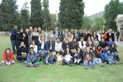 31122015 ENTRE AMIGAS.  Damas del Club de Jardinería Jardín.