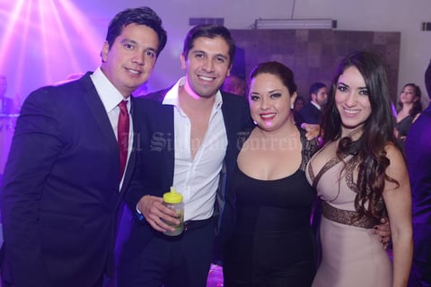 01012016 Valeria y Alina.