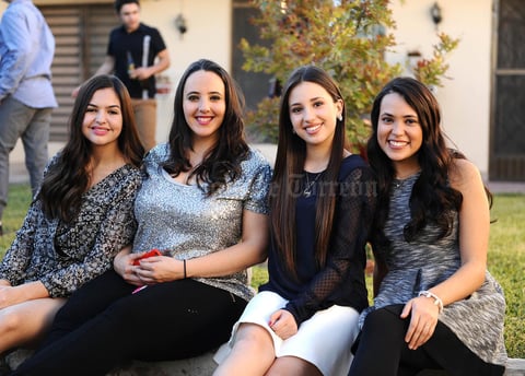 02012016 Ana Paula, Sofía, Luisa y Andrea.