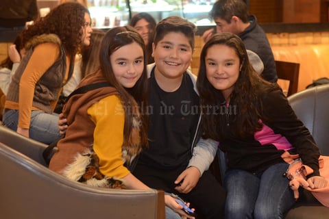 02012016 Victoria, Sebastián y Valeria.