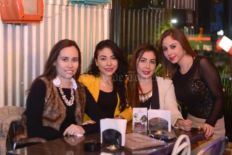 05012016 Leida, Elsa, Gaby y Eva.