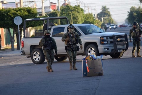 La Marina llevó a cabo un operativo en 4 fraccionamientos de Los Mochis: Scally, Las Palmas, Teresita y Del Valle.