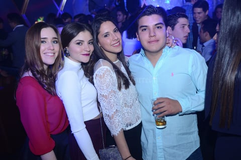 Cecy, Bárbara, Astrid y José Manuel