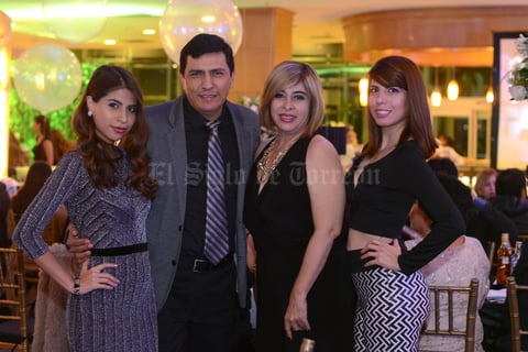08012016 Luisa, Guillermo, Susana y Marijose.