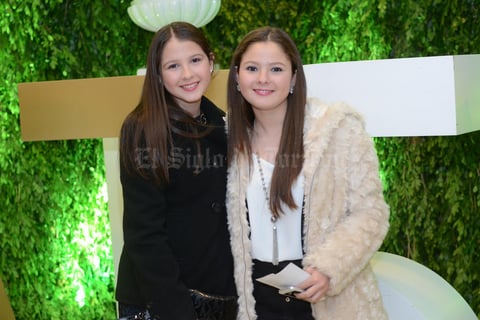 08012016 Valeria y Ana.