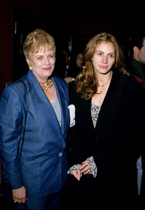 Betty Lou Bredemus, la mamá de la actriz Julia Roberts murió a los 80 años por cáncer de pulmón, en febrero de 2015.