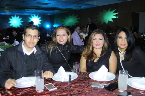09012016 COMPAÑEROS.  Jesús, Mayela, Irán y Lupita.