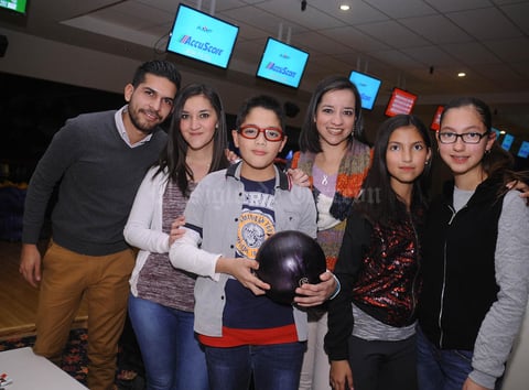 12012016 Jorge, Marcela, Edgar, Ana Sofía, Lucía y Cecy.