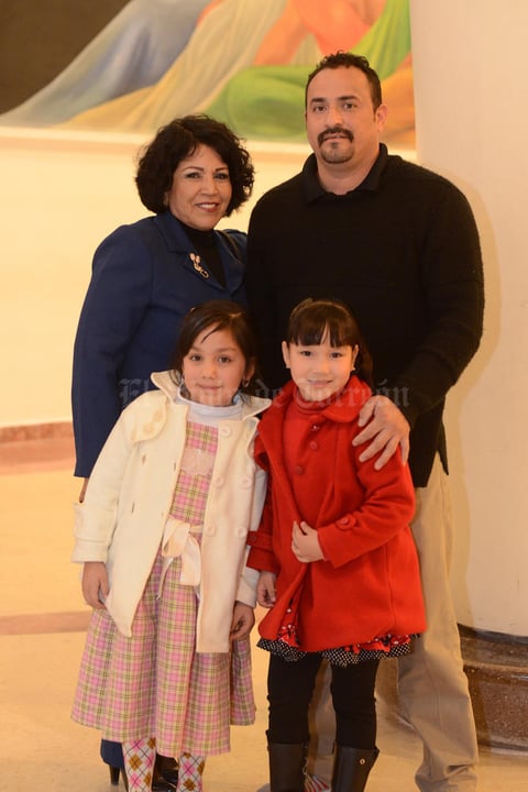 14012016 Andrea, Silvana, Martha y Manuel.