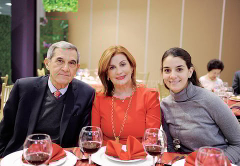 10012016 Eduardo, Nuri y Nuria.
