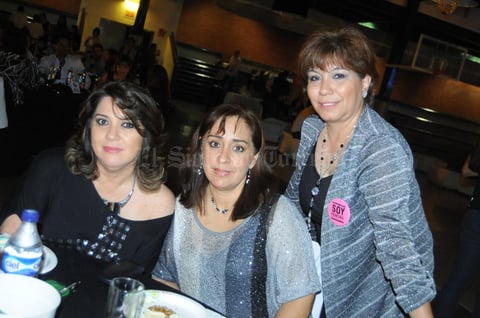 13012016 Laura, Erika y Martha.