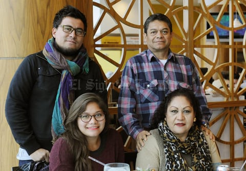 15012016 Eduardo, Ricardo y Flor.