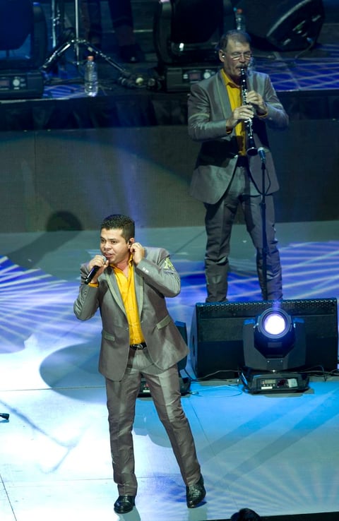 Agradecieron que sus canciones sean éxitos pues fueron promovidas de mano en mano desde que probaron suerte en la Ciudad de México, antes de que existieran las redes sociales.