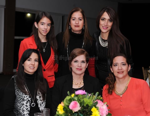 Ana Cristina, Lourdes, Ana, Cristina, Pilar y Cecilia