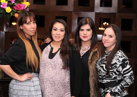 Karla, Edith, Caro y María Rosa
