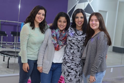 Mariana, Michelle, Mague y Daniela