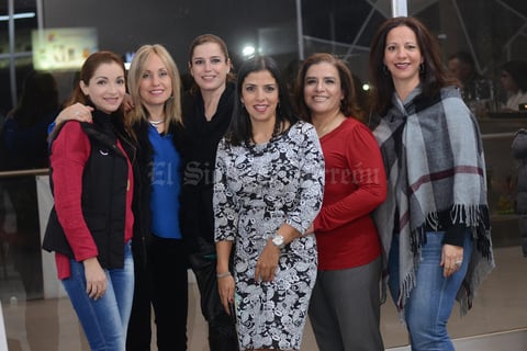 INAUGURACION JUMP & FIT
 En la foto: MArtha, Bere, Rossana, Mague, Ana, Mónica