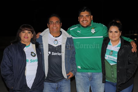 CARLOS RODRIGUEZ AGUILERA
 ASISTENTES SANTOS-JAGUARES: LAURA, BETO, ELIU Y PATY
