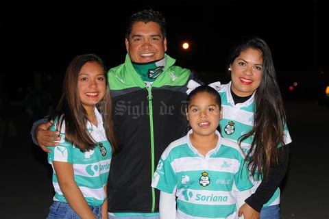 CARLOS RODRIGUEZ AGUILERA
 ASISTENTES SANTOS-JAGUARES: SOFÍA, XIMENA, ANA Y ELIÚ