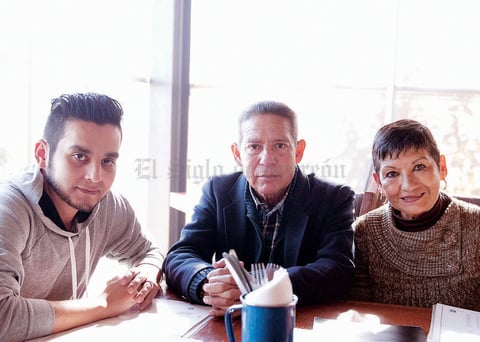 27012016 Mario, Mario y Camila.