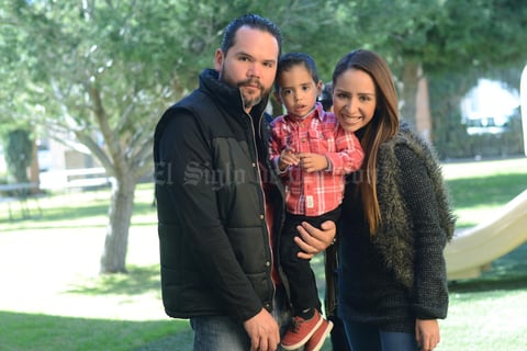 28012016 Hugo, Nicholas y Thalía.