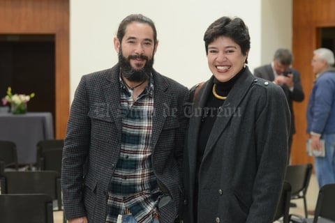 29012016 Fabricio Porras y Martha Torres.