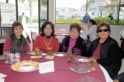 31012016 María Elena, Lucía, Zoila y Socorro.