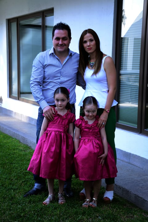 Patricio, Daniela, Romina y Luisa