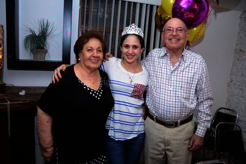 Titi, Lorella y Chango