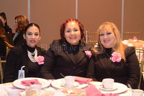 02022016 Marisa, Alejandra e Isabel.