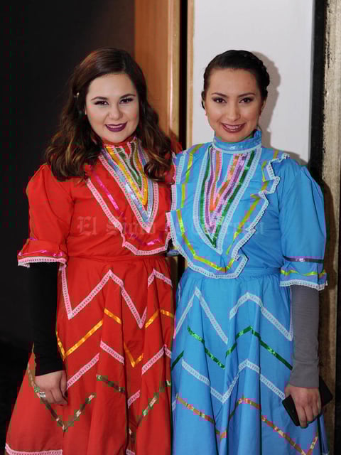 03022016 Larisa y Monserrat.