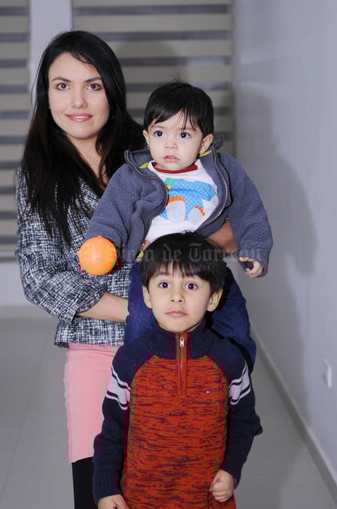 03022016 Violeta y Ximena.