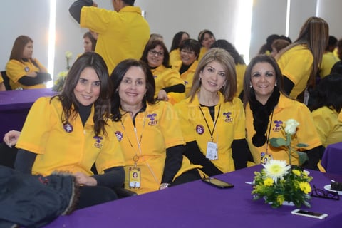 05022016 Gaby, Rosa, Martha y Guadalupe.