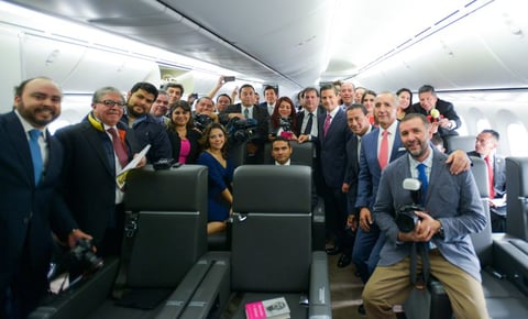 La Presidencia de la República compartió fotografías del interior del avión.