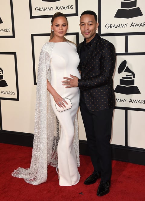 El cantante John Legend acudió junto a su esposa Chrissy Teigen.