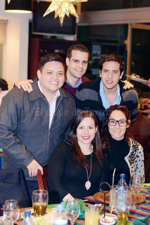 19022016 Omar, Alejandro, Alejandra, Óscar y Julie.