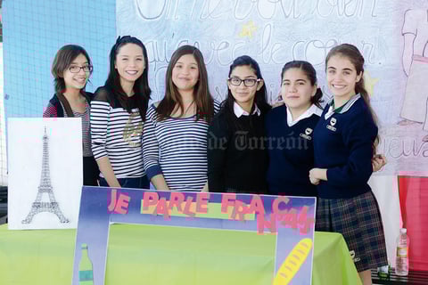22022016 Allison, Cristina, Daniela, Vale, Rosita y Marcela.