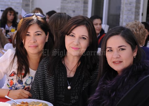 27022016 Vero, Sandra y Lucy.