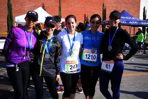 Nydia, Fer, Marycecy, Pamela y Alma