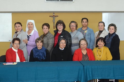 04032016 REUNIóN MENSUAL.  Representantes de asociaciones pertenecientes a Acción Social.